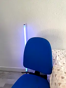 AliceJovovich online show from 8, 10, 2025