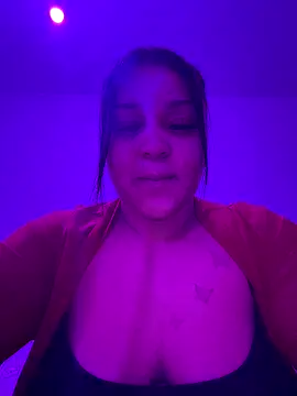 yourfavlightskinn online show from 21, 12, 2025