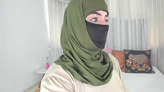 Uzra hayed online show from 4, 5, 2026