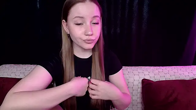 SindiWatsoon online show from 12, 1, 2025