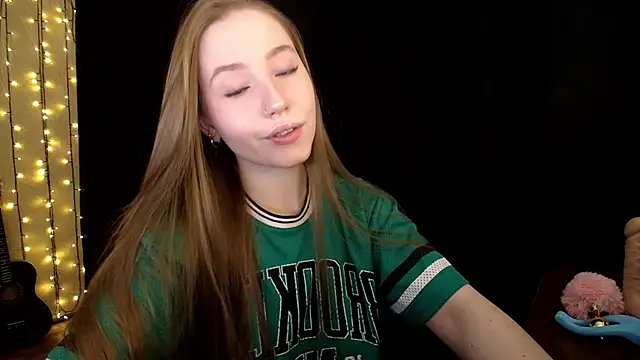 SindiWatsoon online show from 3, 12, 2025