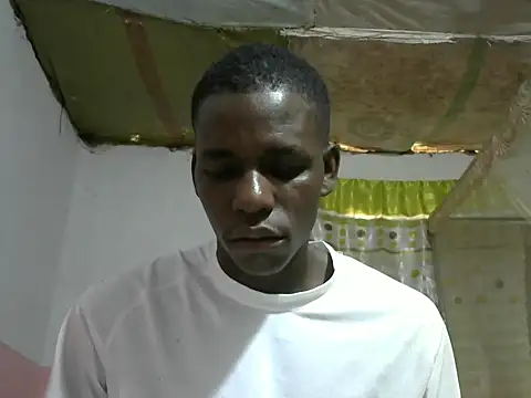 Snapshot of Bigras0011 chatting on 20, 9, 2025 Bigras0011 online show from 20, 9, 2025