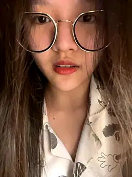 Krixxi22 online show from 23, 10, 2025