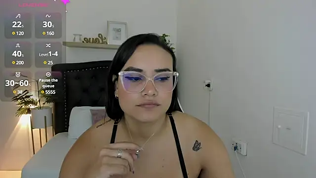 zoe danae  online show from 24, 1, 2025