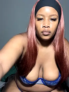 Snapshot of MimiCurves chatting on 26, 10, 2025 MimiCurves online show from 26, 10, 2025