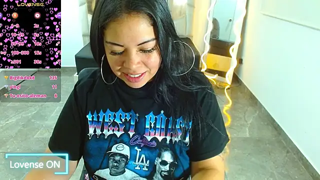 martinna tay online show from 3, 2, 2025