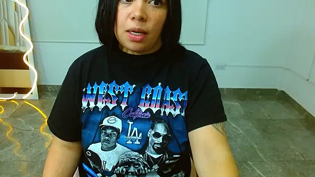 martinna tay online show from 10, 3, 2025