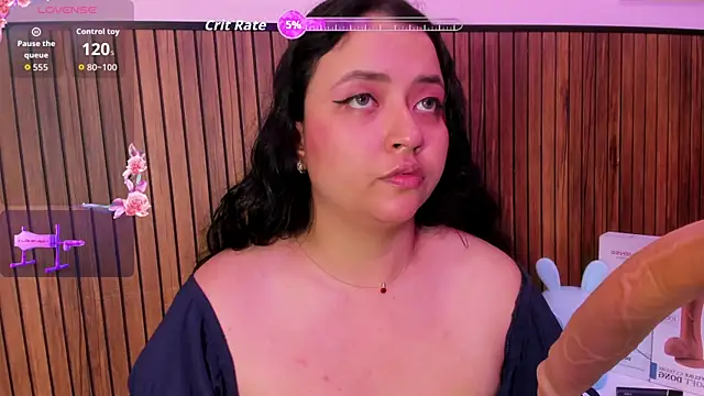 Snapshot of cassie_ibarra chatting on 2, 7, 2026 cassie ibarra online show from 2, 7, 2026