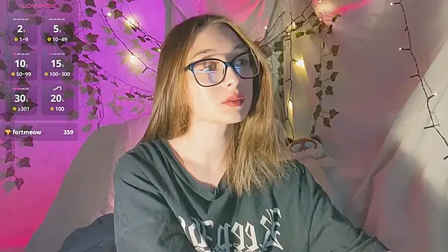 Snapshot of monlight__dana chatting on 7, 12, 2024 monlight  dana online show from 7, 12, 2024