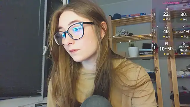 Snapshot of monlight__dana chatting on 2, 10, 2025 monlight  dana online show from 2, 10, 2025