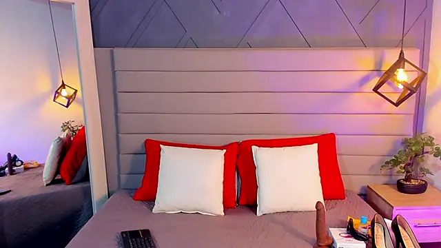 LadyLuminary online show from 31, 10, 2025