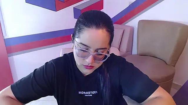 Sofiia davis23 online show from 10, 12, 2024