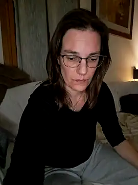 SpiceLea online show from 24, 1, 2025