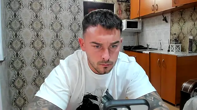 Jonmusclemaster online show from 27, 10, 2025