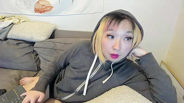 luxgray online show from 17, 2, 2025