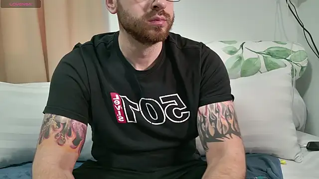 Snapshot of JayXCee_Official chatting on 13, 2, 2026 JayXCee Official online show from 13, 2, 2026