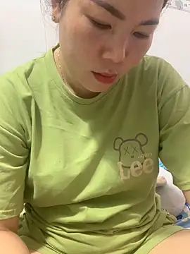 Baby-bigtits online show from 5, 12, 2025