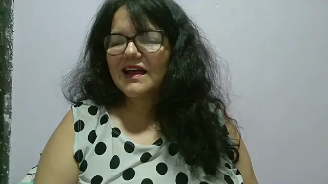 Snapshot of kassandra02 chatting on 11, 5, 2026 kassandra02 online show from 11, 5, 2026