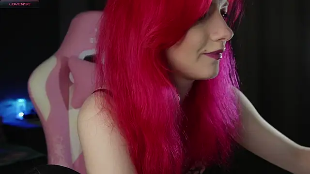 Snapshot of joyhannahh chatting on 25, 10, 2025 joyhannahh online show from 25, 10, 2025