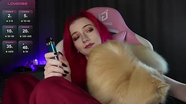 Snapshot of joyhannahh chatting on 8, 11, 2025 joyhannahh online show from 8, 11, 2025