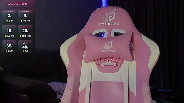 Snapshot of joyhannahh chatting on 4, 3, 2026 joyhannahh online show from 4, 3, 2026