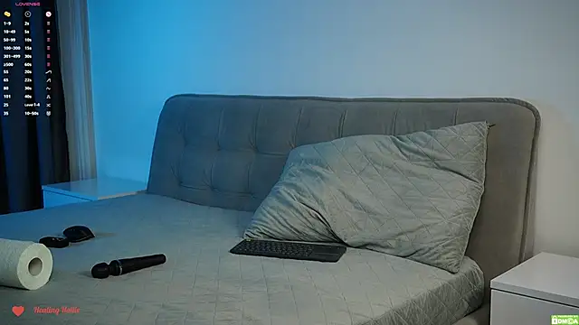 Healing Hottie online show from 5, 2, 2025