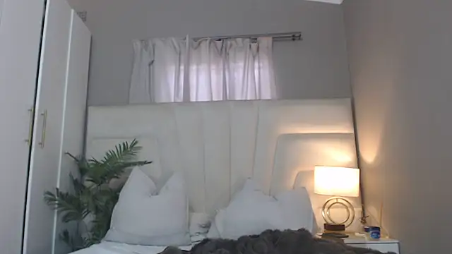 Snapshot of naughtyblackdolie chatting on 3, 6, 2026 naughtyblackdolie online show from 3, 6, 2026