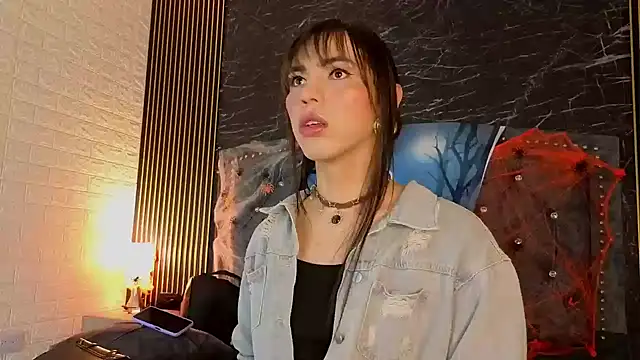 Snapshot of diosagolden chatting on 27, 10, 2025 diosagolden online show from 27, 10, 2025