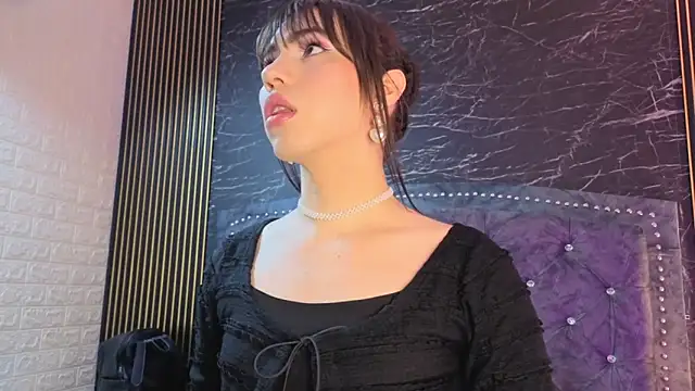 Snapshot of diosagolden chatting on 19, 11, 2025 diosagolden online show from 19, 11, 2025