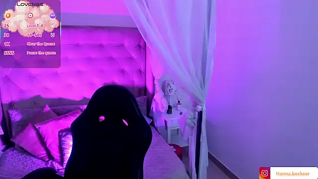 Hanna  Becker  online show from 7, 3, 2026