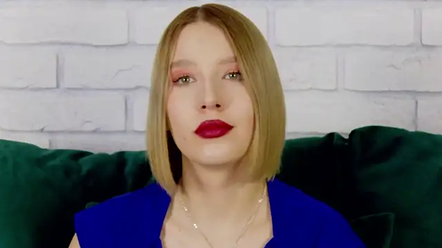 LiliLinn online show from 24, 2, 2025