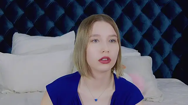 LiliLinn online show from 14, 3, 2025