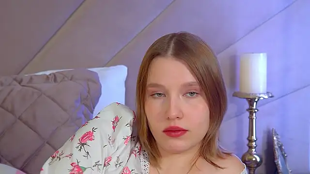 LiliLinn online show from 16, 12, 2025