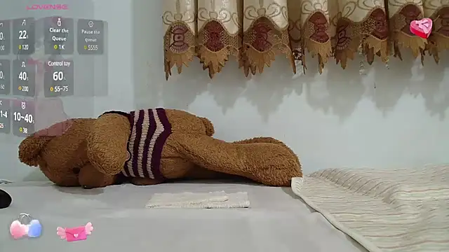 Mia-Tsuki- online show from 18, 2, 2025