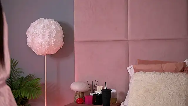 Snapshot of AlmaLuv chatting on 20, 5, 2026 AlmaLuv online show from 20, 5, 2026