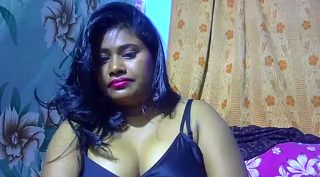 Snapshot of sexy_roma chatting on 6, 2, 2025 sexy roma online show from 6, 2, 2025