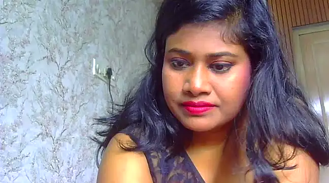 Snapshot of sexy_roma chatting on 9, 3, 2025 sexy roma online show from 9, 3, 2025