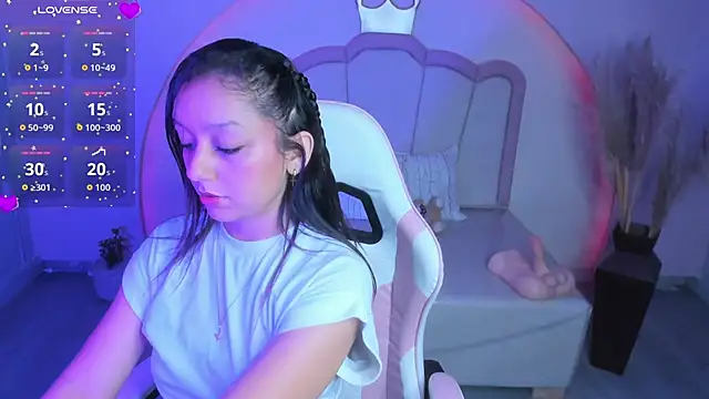 Snapshot of katy_sweet19 chatting on 10, 1, 2026 katy sweet19 online show from 10, 1, 2026