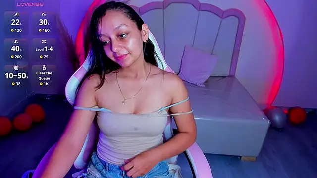 Snapshot of katy_sweet19 chatting on 17, 2, 2026 katy sweet19 online show from 17, 2, 2026