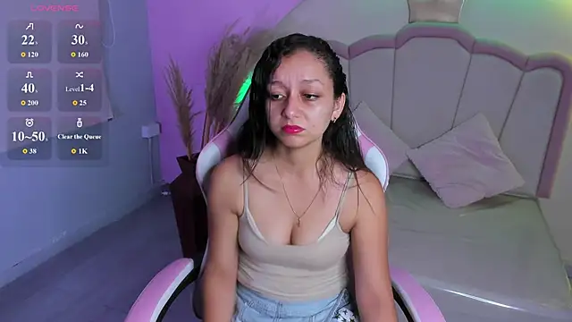 Snapshot of katy_sweet19 chatting on 13, 3, 2026 katy sweet19 online show from 13, 3, 2026