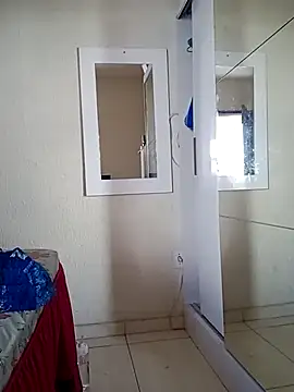 Indiazinhax online show from 9, 3, 2026