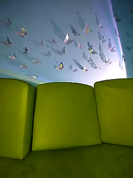 evelyn prince1 online show from 17, 3, 2026