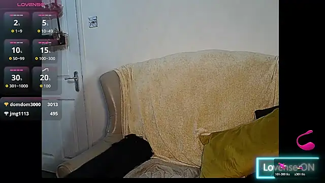 Snapshot of Angelamariexox chatting on 5, 1, 2026 Angelamariexox online show from 5, 1, 2026