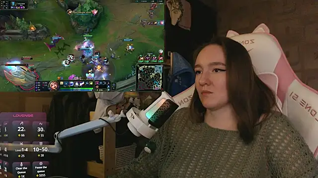 MoonlishSiren online show from 25, 4, 2026