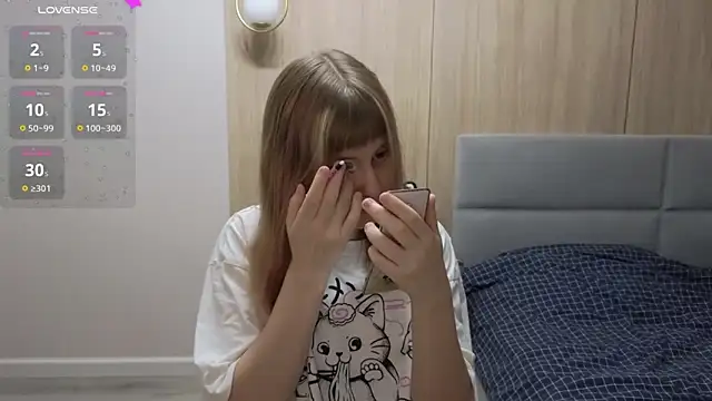 HermioneHHH online show from 4, 12, 2025