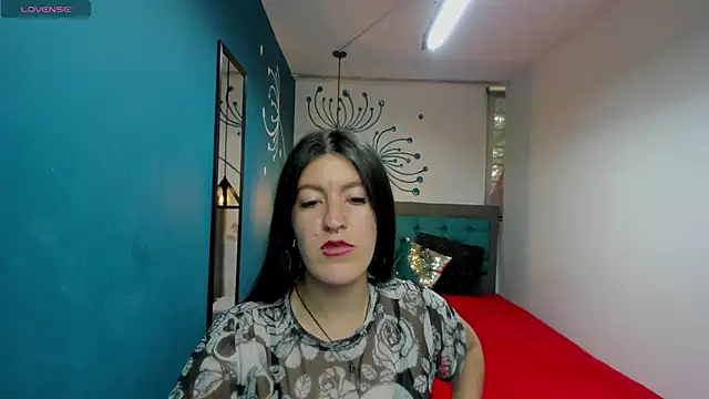 Snapshot of LiaCooper_ chatting on 4, 12, 2024 LiaCooper online show from 4, 12, 2024