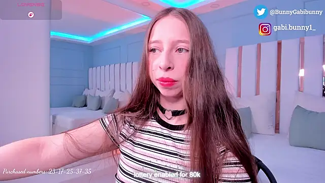 Snapshot of gabi_bunny chatting on 9, 7, 2026 gabi bunny online show from 9, 7, 2026
