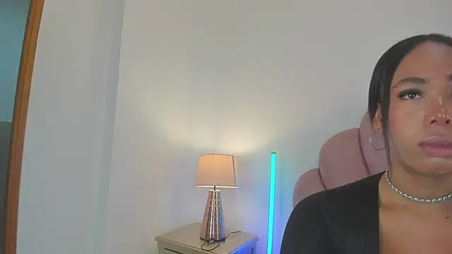 Nicole Paradise online show from 30, 3, 2026