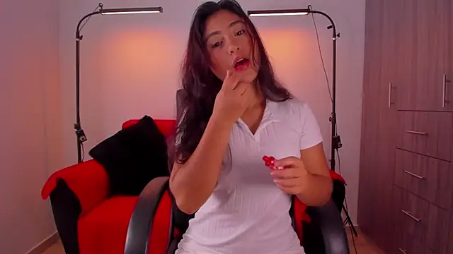 Snapshot of cloy_baby__ chatting on 23, 4, 2026 cloy baby online show from 23, 4, 2026
