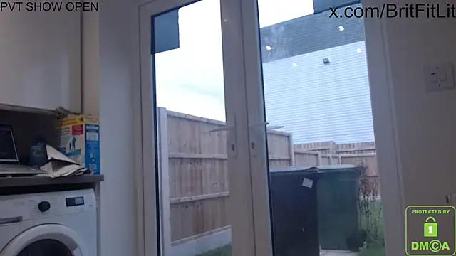 BritishHappyEnding online show from 31, 12, 2024